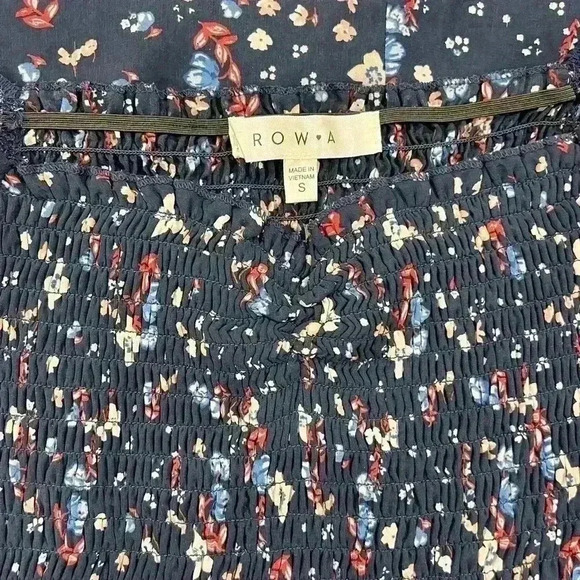 ROW.A Nordstrom Navy Blue Off the Shoulder Bell Sleeve Floral Mini Dress Size S - Picture 5 of 5